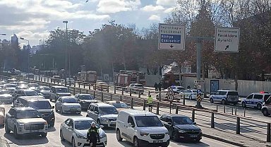 İçişleri Bakanlığı yerleşkesinde konteyner yangını