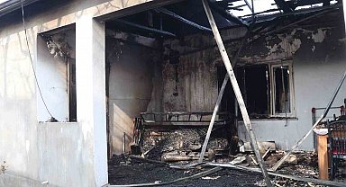 Iğdır'da iki ayrı yangın korkuttu