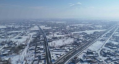 Iğdır'da kış güzelliği havadan görüntülendi