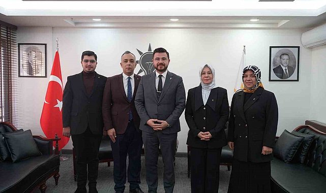 İl Başkanı Okandan: "AK Parti, siyaseti kapalı salonlardan değil milletin içinde, milletle birlikte ve millet için yürütmüştür"