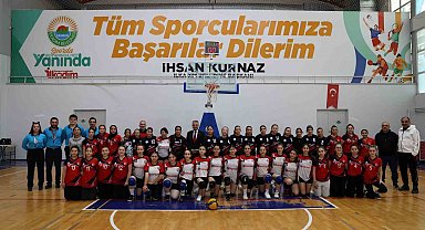 İlkadım'dan sporculara eğitim desteği