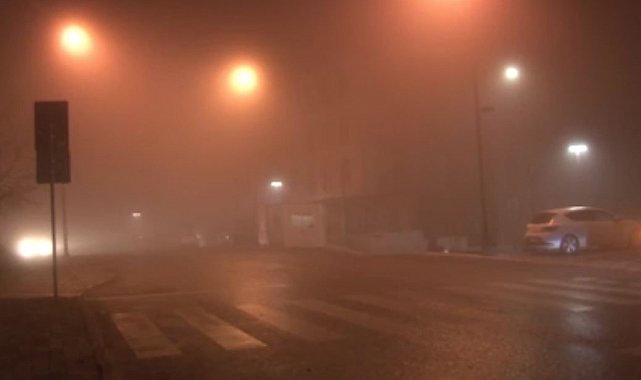 İstanbul Anadolu Yakası'nın yükseklerinde sis etkili oldu