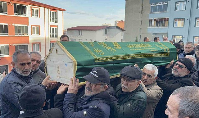 İstanbul'da metronun çarptığı üniversite öğrencisi Samsun'da toprağa verildi