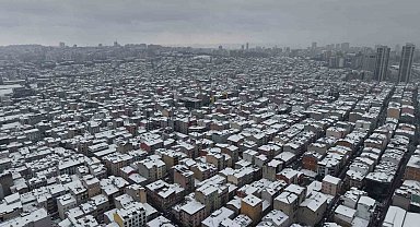 İstanbul'dan kar manzaraları havadan görüntülendi