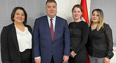 İzmir Şoförler Odası'ndan Türkiye'de bir ilk: 'Kadın Komisyonu' göreve başladı