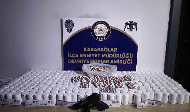 İzmir'de binlerce uyuşturucu hap ele geçirildi