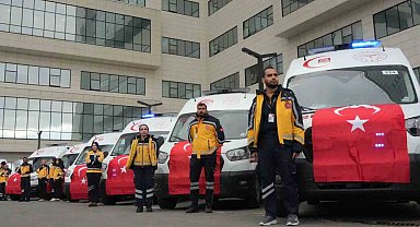 İzmir'de sağlık filosuna 45 yeni ambulans
