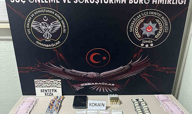 İzmir'de uyuşturucu satan sevgililer yakalandı