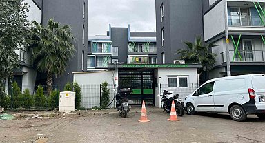 İzmir'deki korkunç cinayetin görgü tanığı konuştu: "Silah sesine koştuk, kanlar içinde bulduk"