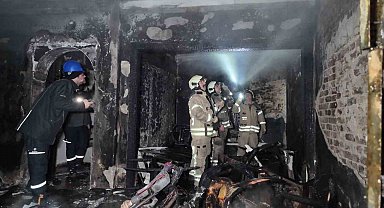 Kadıköy'de korkutan yangın: 1'i ağır 8 yaralı