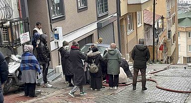 Kağıthane'de itfaiye ekiplerinin dik yokuşla ve dar sokakla imtihanı