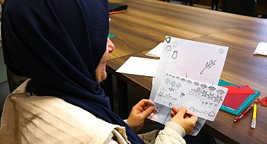 Kağıttan sanata: Ümraniye'de Katı' sanatı geleceğe taşınıyor