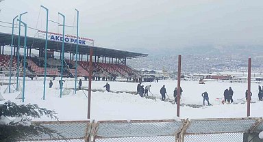 Kahramanmaraş İstiklalspor - 1461 Trabzon FK maçı kar sebebiyle ertelendi