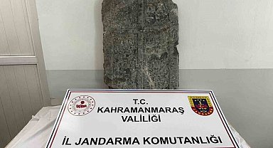 Kahramanmaraş'ta Bizans dönemine ait mezar taşı ele geçirildi: 3 gözaltı