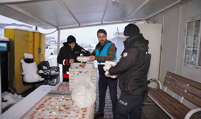 Kahta Belediyesi'nden karla mücadele seferberliği