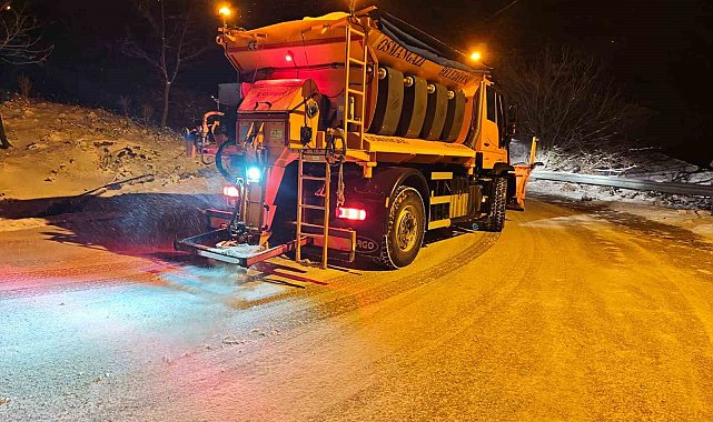 Kar yağışı Osmangazi'de hayatı aksatmadı