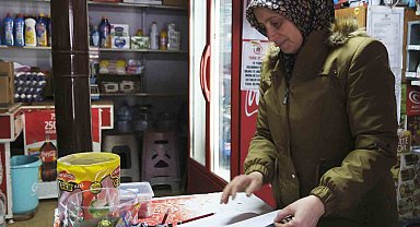 Karaman'da hayırsever, mahalle bakkalındaki borcu kapattı