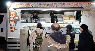 Karatay Belediyesi'nin sıcak çorba geleneği devam ediyor