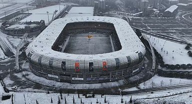 Karla kaplanan Başakşehir havadan görüntülendi