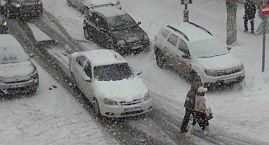 Kars'ta son 15 yılın en yoğun kışı yaşanıyor