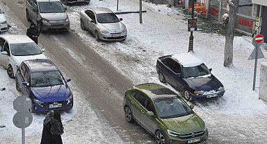 Kars'ta trafiğe kayıtlı araç sayısı 54 bin 850'ye ulaştı