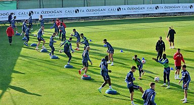 Kasımpaşa, devre arası çalışmalarını Antalya'da sürdürüyor