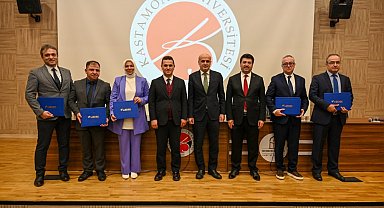 Kastamonu Üniversitesi'ndeki programlara MEDEK akreditasyon belgeleri verildi