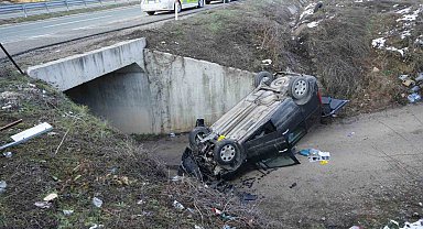 Kastamonu'da hafif ticari araç şarampole uçtu: 1 ölü
