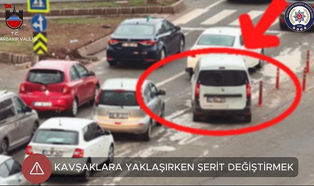 Kavşaklara yaklaşırken şerit değiştiren sürücüler dronla tespit edildi