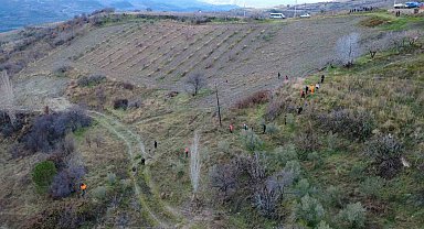 Kayıp olarak aranan kadın dere yatağında ölü bulundu
