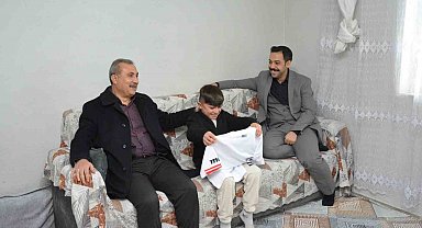 Kaymakam Uzun, Türkiye şampiyonunu ziyaret etti