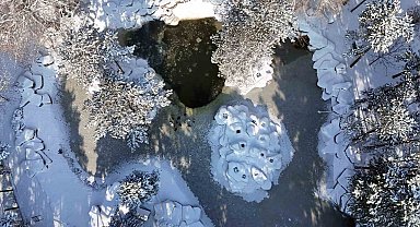 Kayseri buz tuttu: Termometreler eksi 14'ü gösterdi