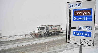 Kayseri'de 137 mahalle yolu kapalı