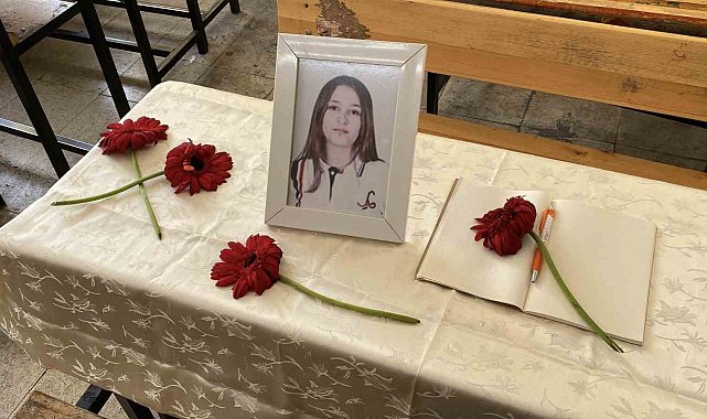 Kazada ölen küçük kız için sınıfında anı köşesi yapıldı