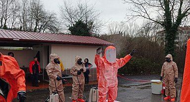 KBRN eğitimi sonrası arama kurtarma ekiplerinden saha tatbikatı