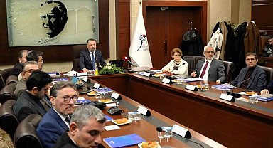 KBÜ Senatosunda akademik performans ve projeler ele alındı