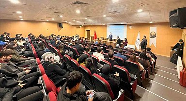 KBÜ'de kariyer planlaması ve KPSS semineri