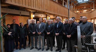 Kent müzesi 17'nci yaşını "zarafetin mirası" sergisiyle kutluyor