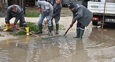 Kepez Belediyesi sağanak yağışlara karşı seferber oldu