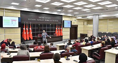 Kepez Belediyesi'nden yaşlı dostu kente güçlü adım