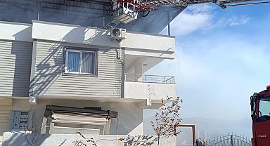 Kırıkhan'da çatı yangını