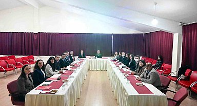 Kırklareli Valisi Turan: "Aile odaklı sosyal hizmetlerin bütüncül, koruyucu ve önleyici bir anlayışla sürdürülebilir şekilde yürütülmesi büyük önem taşıyor"