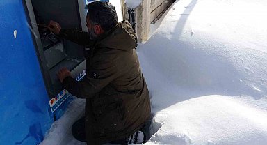 Kışın en sert yüzü Bitlis'te