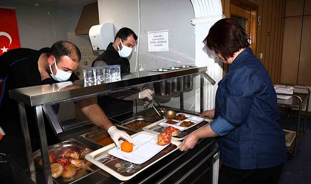 Kocaeli'de tedavi gören misafirlere ücretsiz konaklama ve yemek imkanı