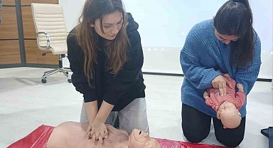 Koçarlı KYK Yurdu'nda öğrencilere ilk yardım eğitimi
