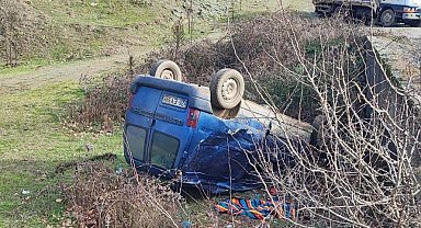Kontrolden çıkan araç köprüden aşağı uçtu