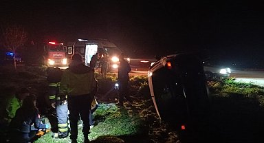 Kontrolden çıkan otomobil devrildi, sürücü yaralandı