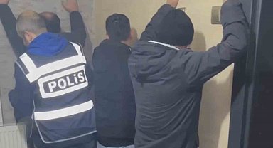 Konya'da kumar oynayan 19 şahsa toplam 220 bin TL ceza