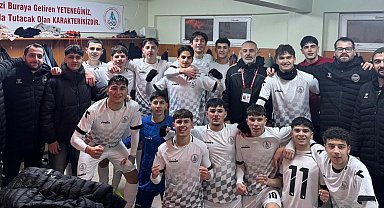Körfez Gençlerbirliği, U-18 Ligi'nde liderliğe yükseldi