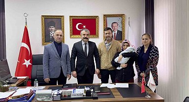 Koruyucu aile projesi bir çocuğu daha sıcak yuvaya kavuşturdu